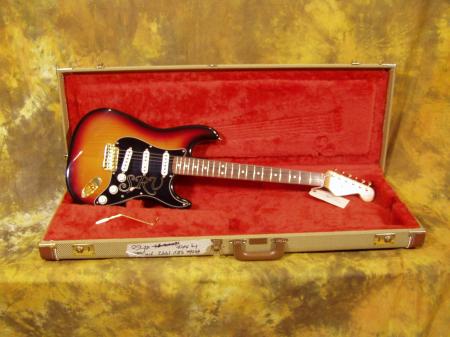 FENDER STRATOCASTER SRV 1ST YEAR 1992 GUITAR